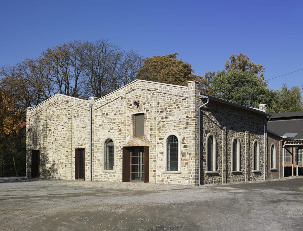 Historischer Pferdestall nach der Restaurierung 2005 1