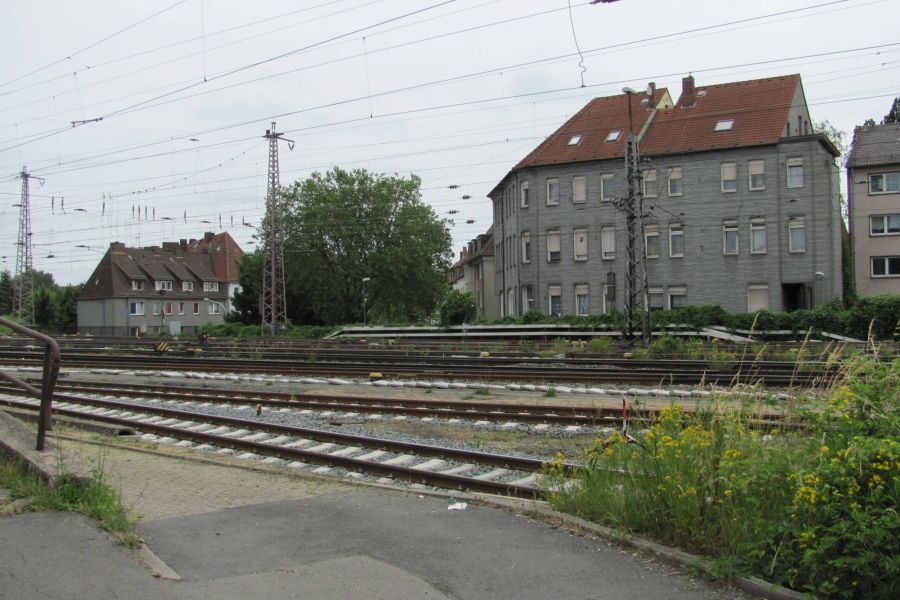 Buersche Strasse Bahnanlagen Ansicht 2021 Foto O.P scaled 27b378a6