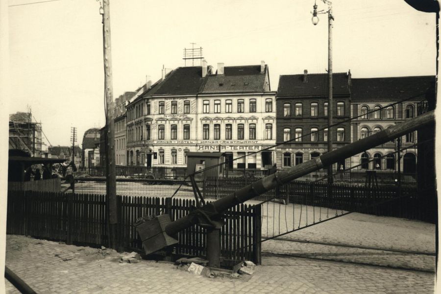 Eisenbahnuebergang Buerschestr. 1905 1 scaled 387cf53e