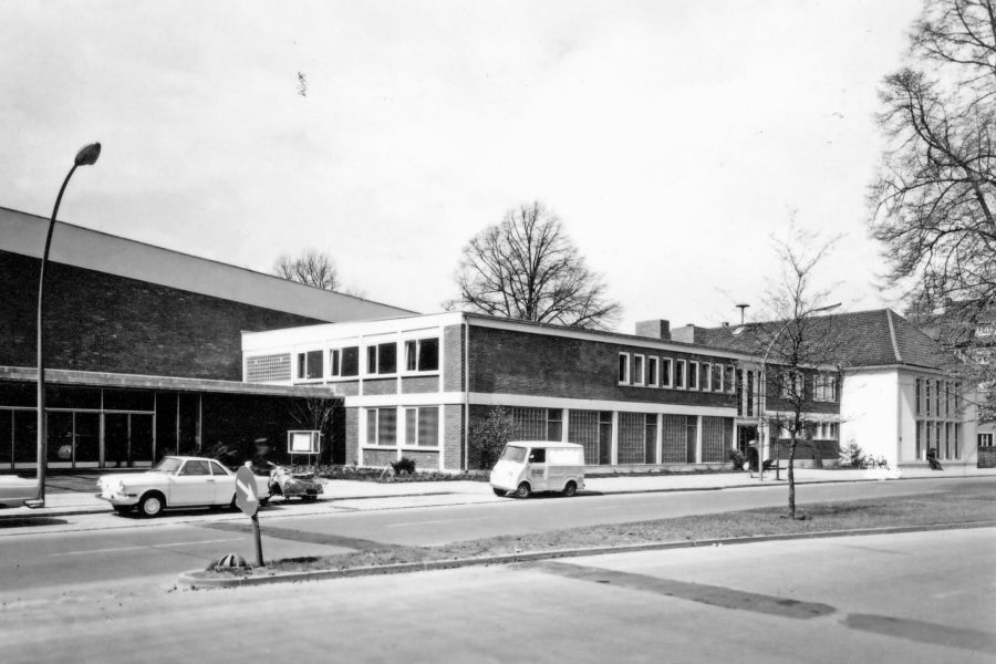 Sporthalle b624d28f
